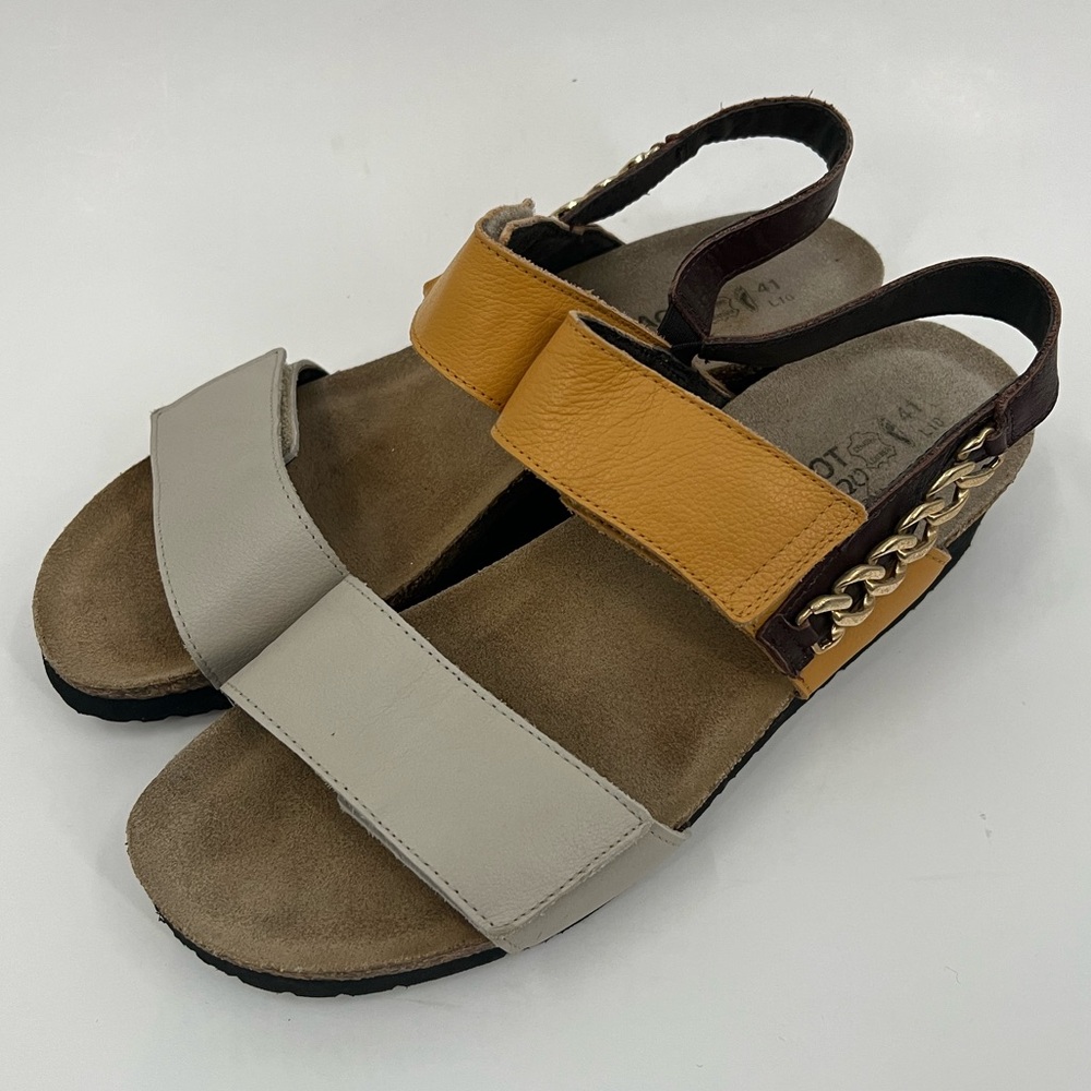 Naot Eliana leather sandals